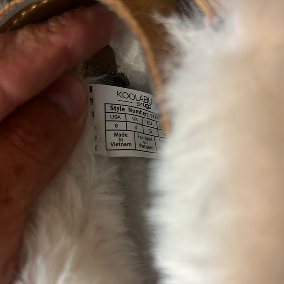 Women’s lace up water-proof KOOLABURRA shoes - Picture 4 of 7